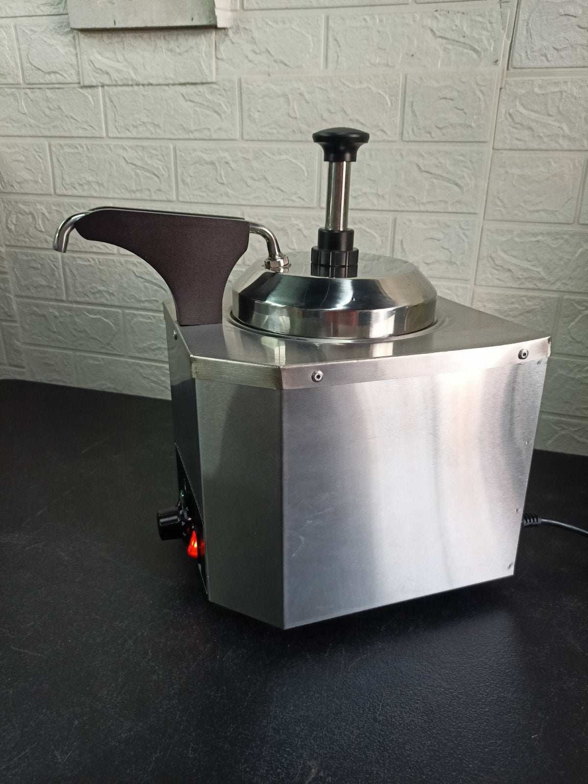 Gravy Dispenser Electric