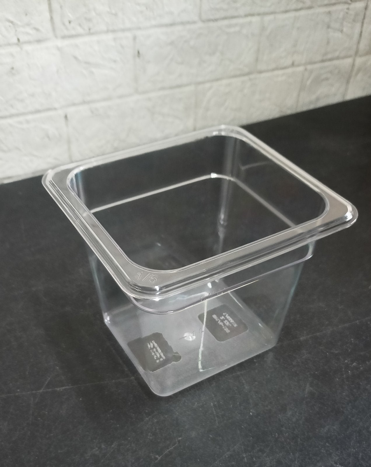Food Pan 1/6 Clear for Holding Chilled Items