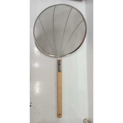 Strainer Mesh Sagap Large 31cm Diameter Wooden Handle
