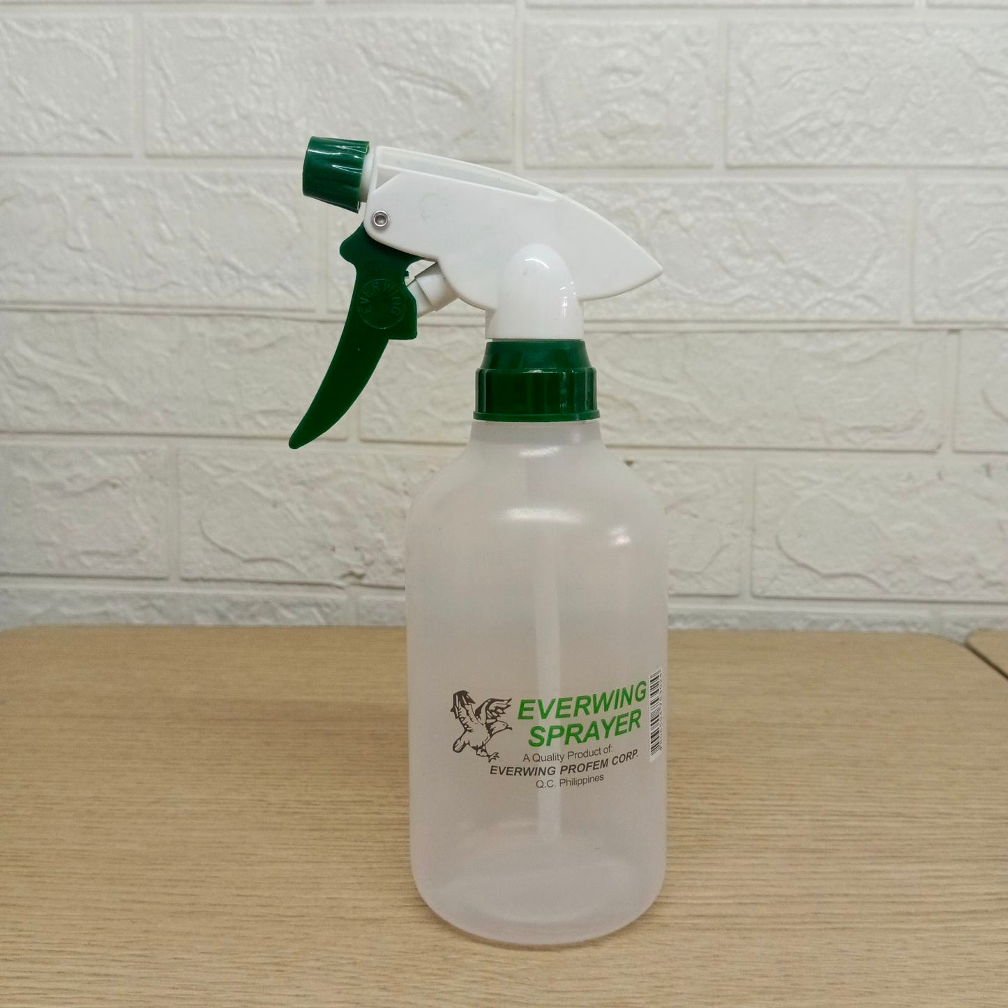 Everwing Spray Bottle