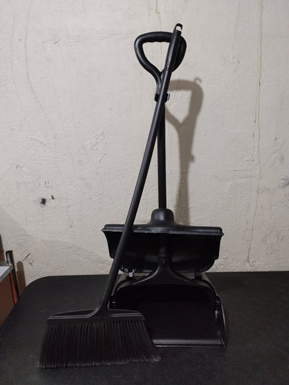 Lobby Dustpan with Broom