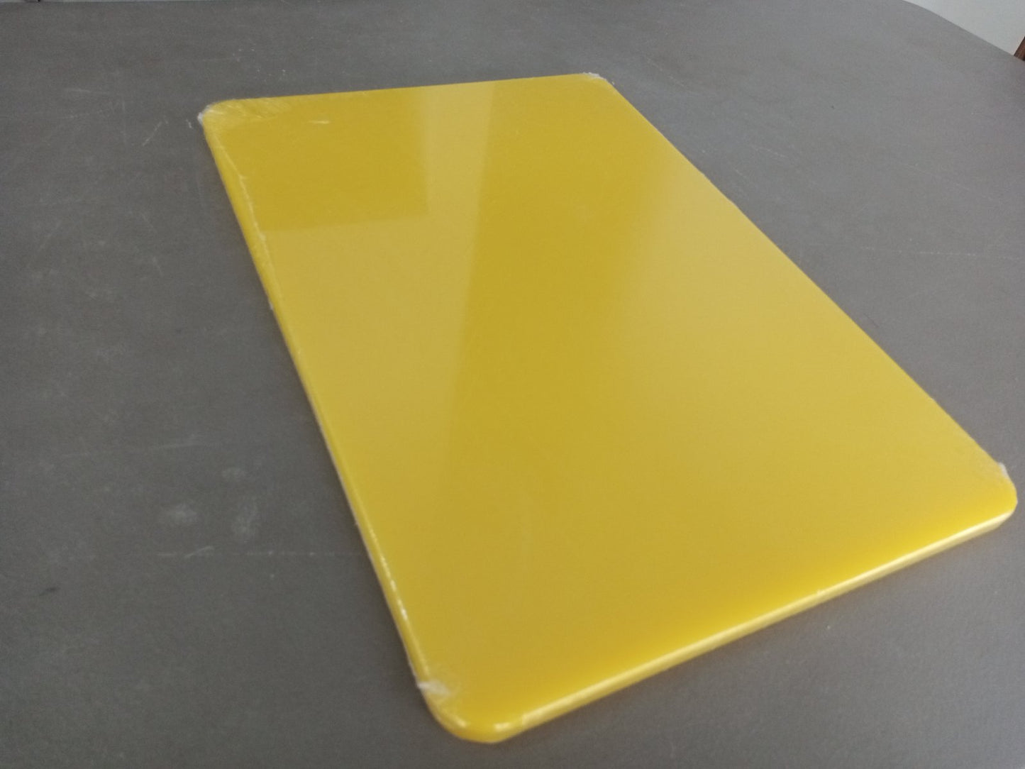 Chopping Board Medium Yellow Restaurant-Grade(46x32x1.3cm)