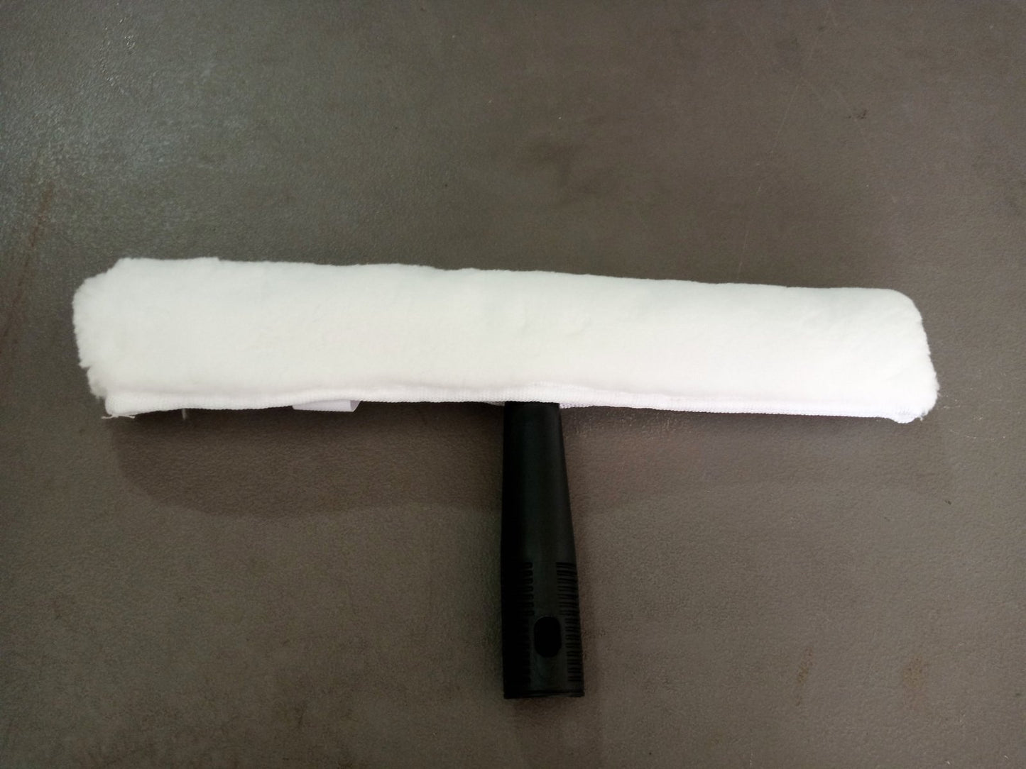 TheKitchenLead Window Glass Cleaning Scrubber WHITE