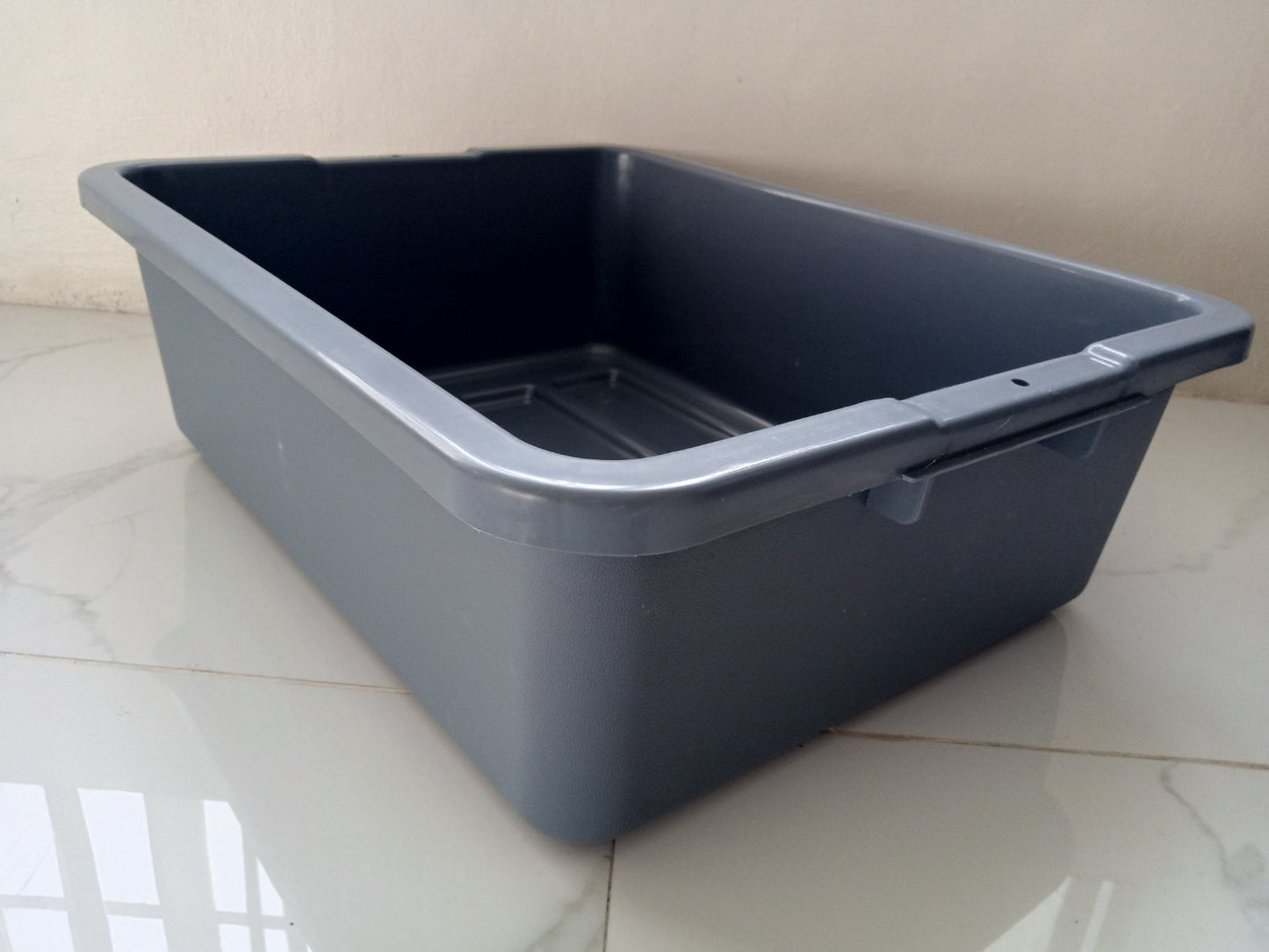 Bussing Box Medium