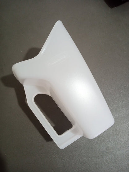 Rubbermaid 64oz White Utility Scoop FG288500WHT