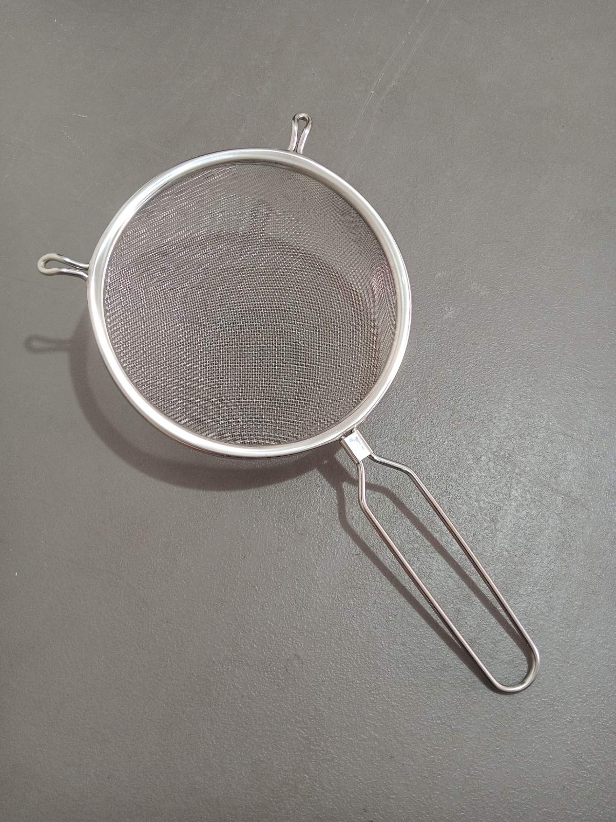 Double Mesh Stainless Strainer 19cm/28cm diameter Two Ears
