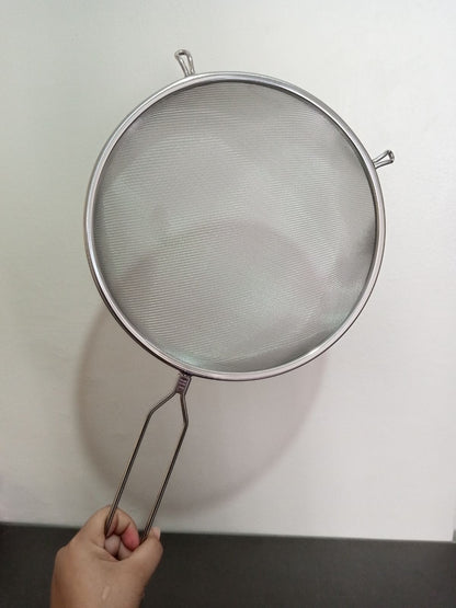 Double Mesh Stainless Strainer 19cm/28cm diameter Two Ears