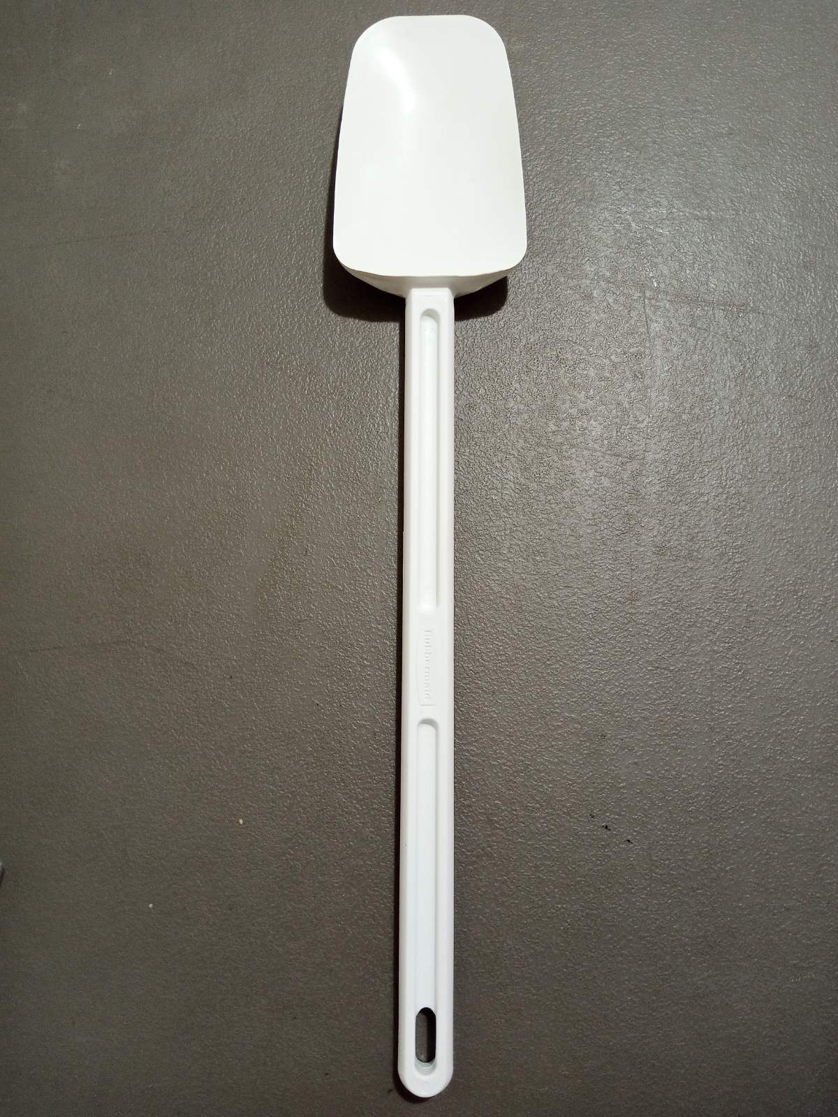 Rubbermaid White Spoon Spatula For Chilled & Frozen Treats