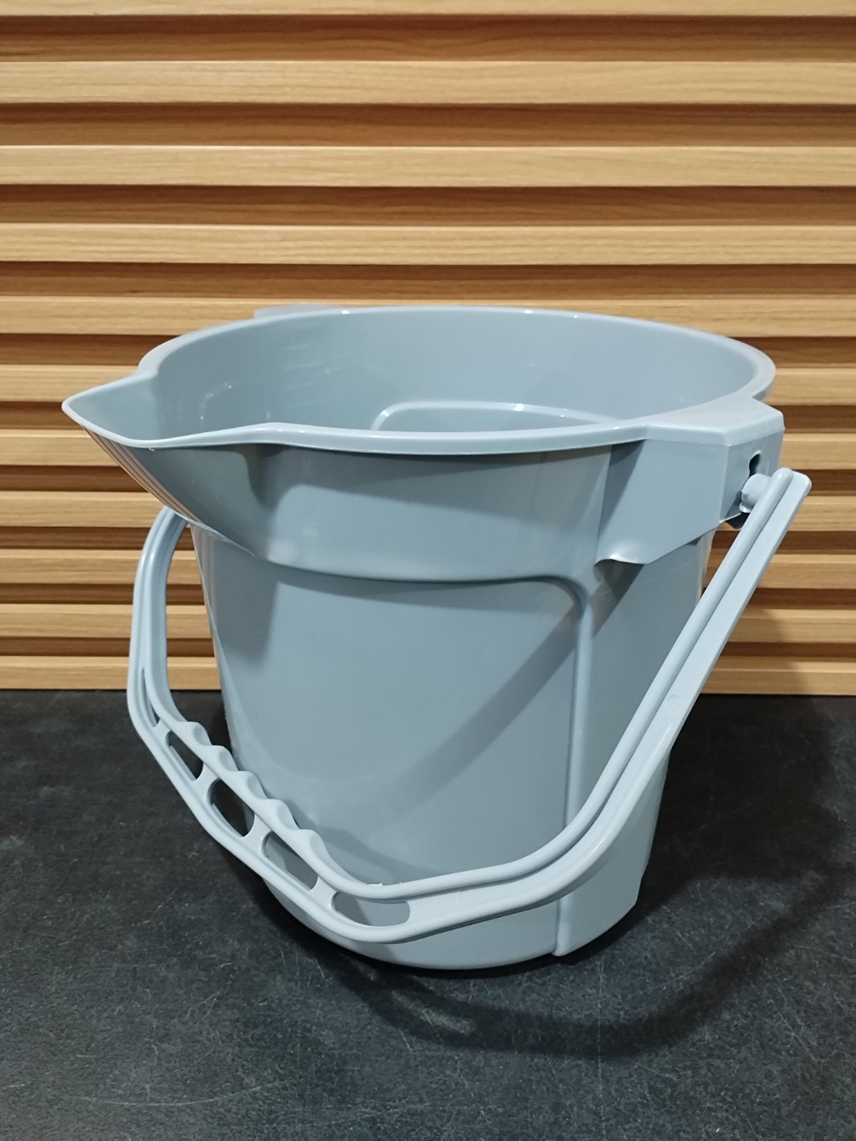 Bucket Round 10qt