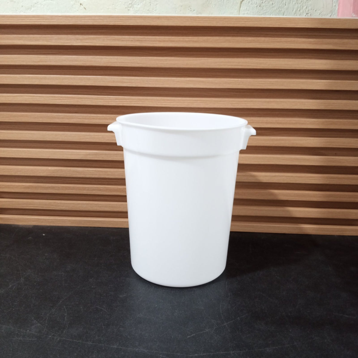 KitchenLead Food Storage Container Round PP White Graduated No Cover