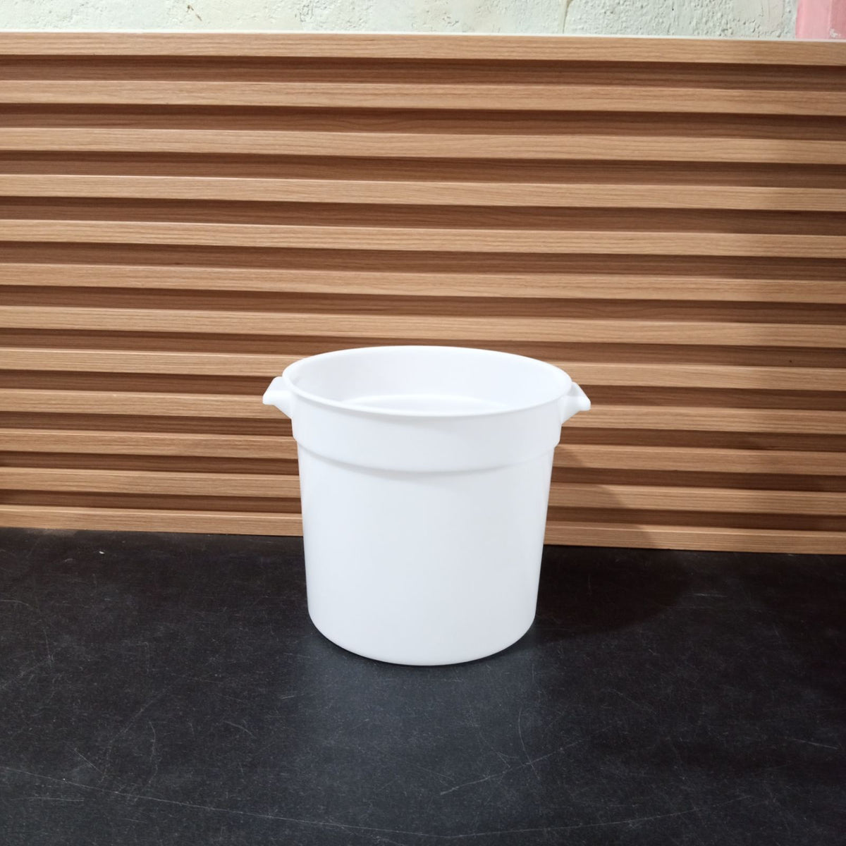KitchenLead Food Storage Container Round PP White Graduated No Cover